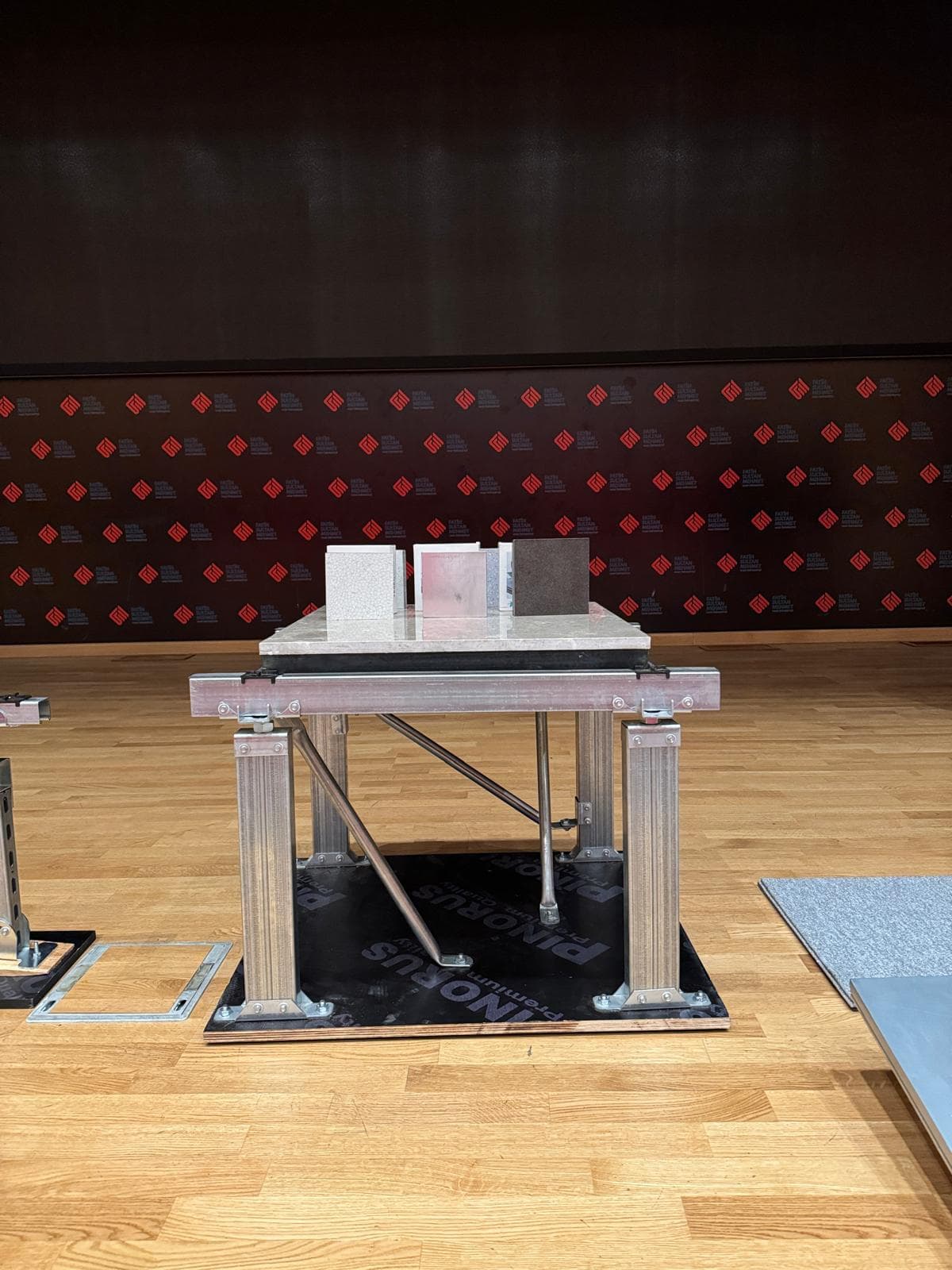 DORAFLOOR RAISED FLOOR SYSTEMS SEMINAR, FATIH SULTAN MEHMET VAKIF UNIVERSITY-1
